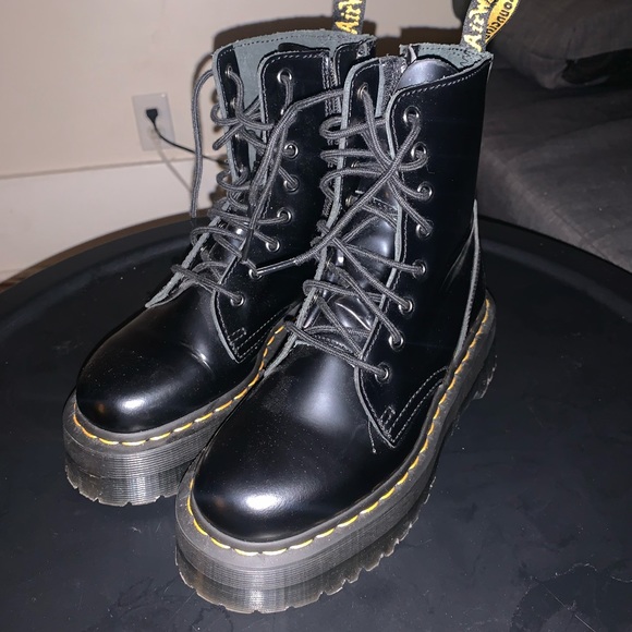 Dr. Martens - Jadon Smooth Leather Platform Boots - Picture 5 of 8